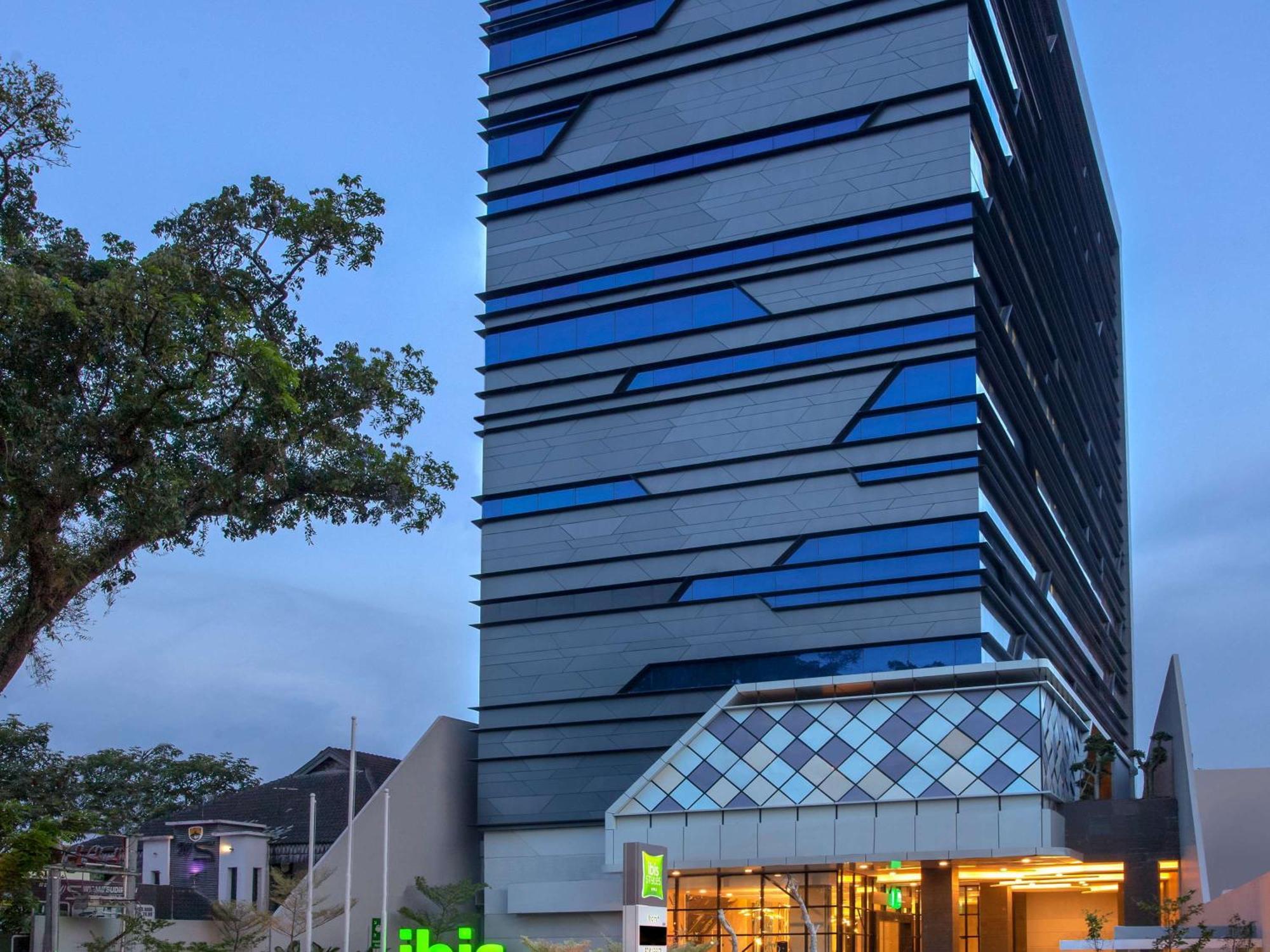 Ibis Styles Medan Pattimura Eksteriør bilde