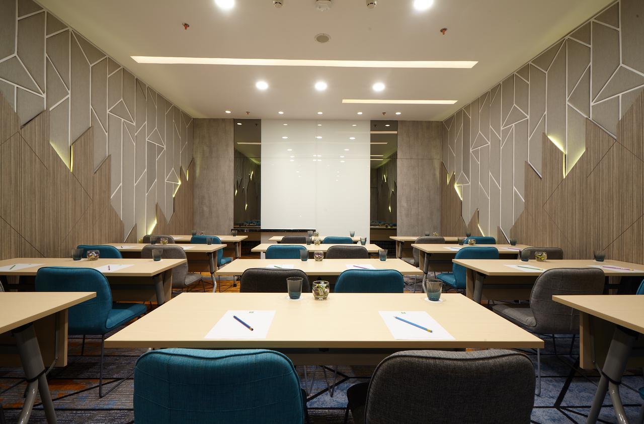 Ibis Styles Medan Pattimura Eksteriør bilde